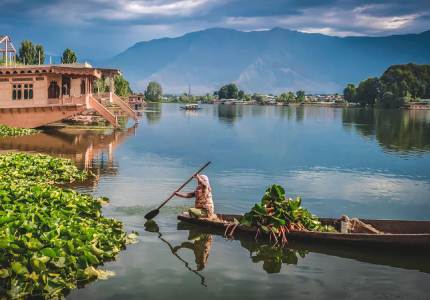 Jammu & Srinagar Scenic Explorer – From Chandigarh
