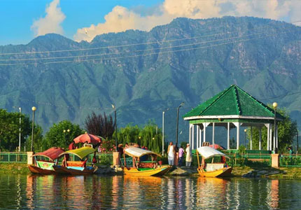 From Golden Temple to Kashmir – Chandigarh Tour